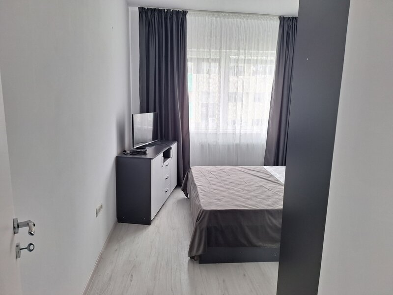 Militari, Rosu, Chiajna, 2 camere, bloc nou.