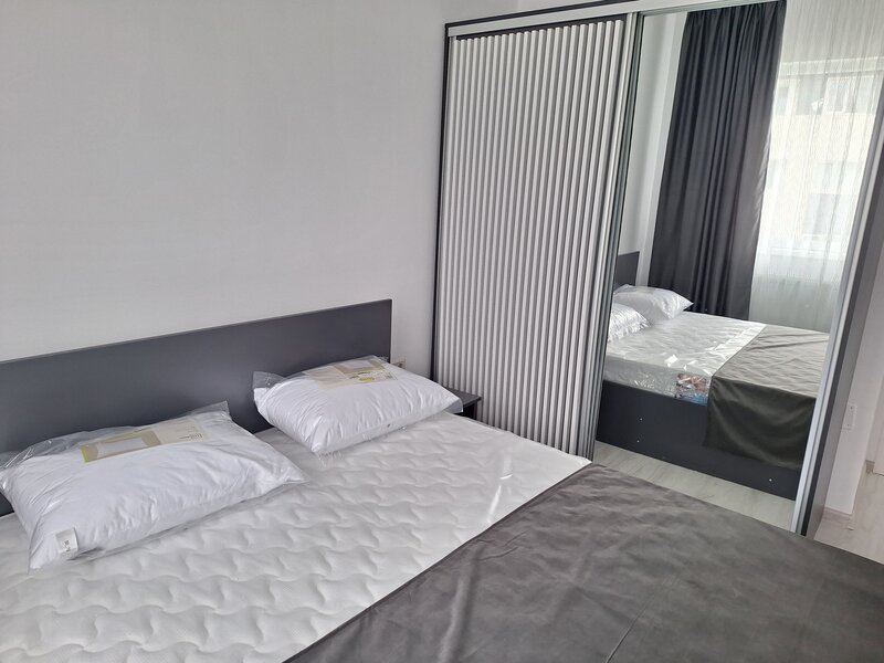 Militari, Rosu, Chiajna, 2 camere, bloc nou.